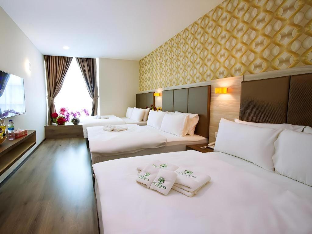 Tropicana Boutique Hotel Muar Exterior photo